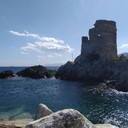 Cap Corse Uribellinu 1, Petit Dejeuner Partine