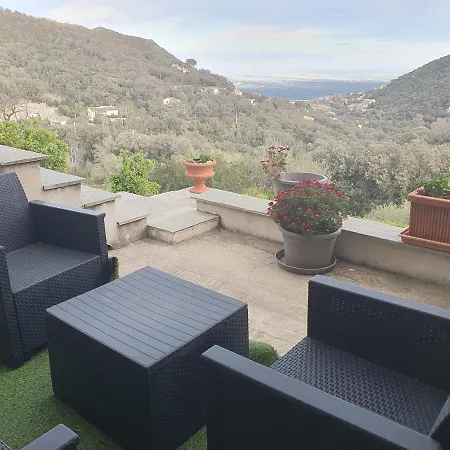 Cap Corse Uribellinu 1, Petit Dejeuner Apartamento