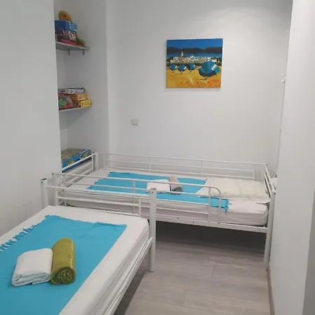 Cap Corse Uribellinu 1, Petit Dejeuner * Partine