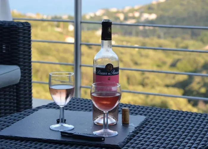 Apartment Cap Corse Uribellinu 1, Petit Dejeuner *