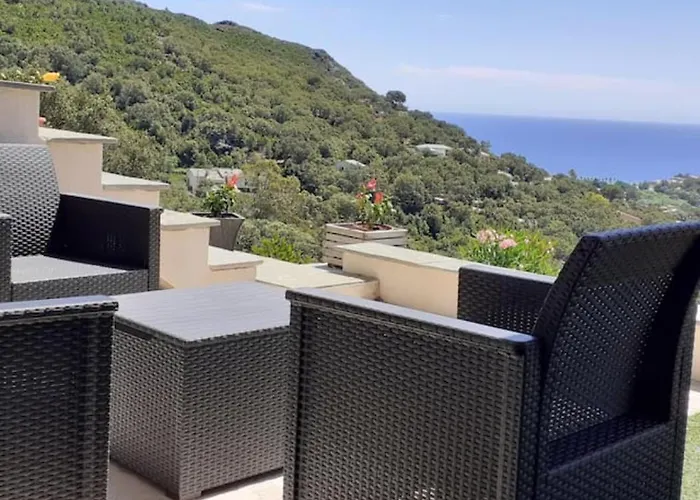 Cap Corse Uribellinu 1, Paisible Vue Mer, Montagne *